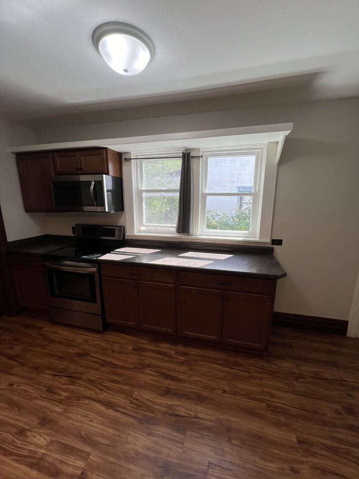 236 Moores River Dr #1 - Photo 7 of 37