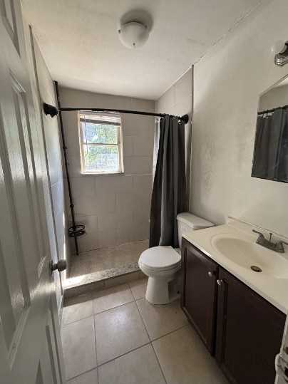 444 Duray St #1 - Photo 4 of 17