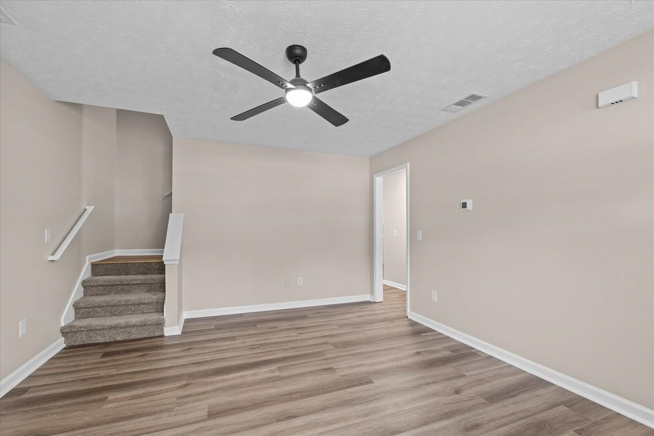 324 Sequoia Pt #1 - Photo 7 of 30