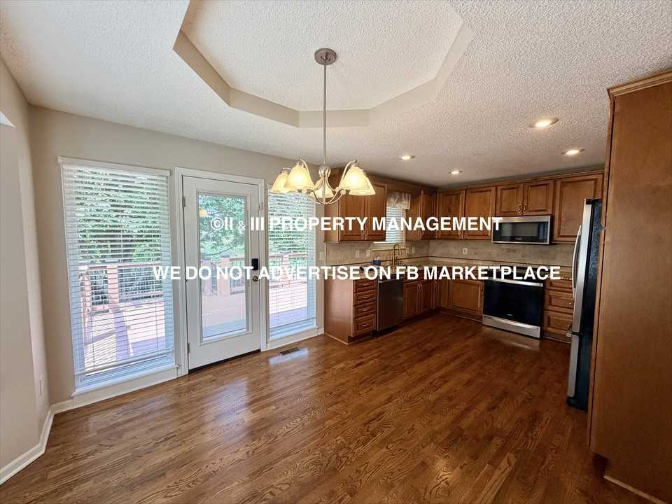 2603 Ne Springbrook St #1 - Photo 7 of 38
