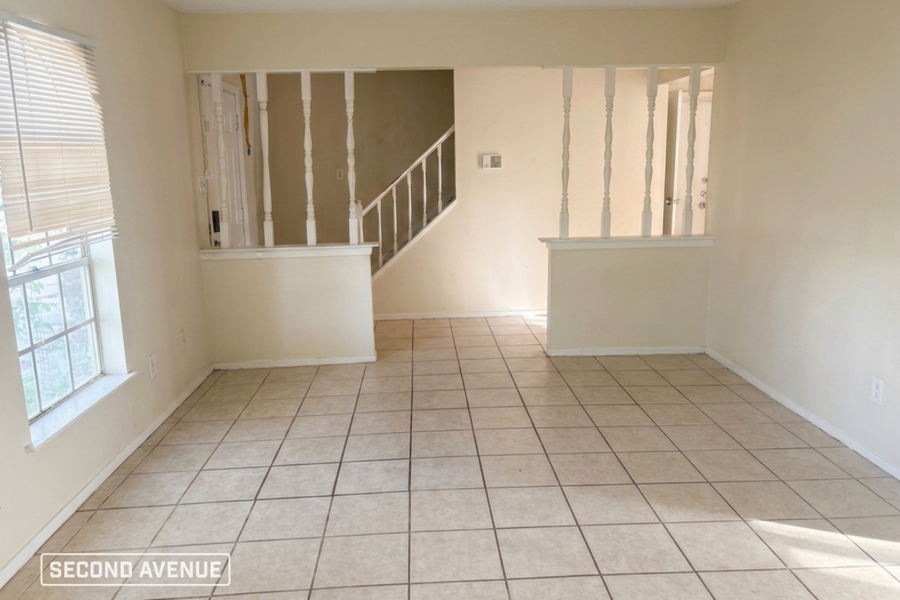 15802 Ridgecroft Rd - Photo 7 of 19