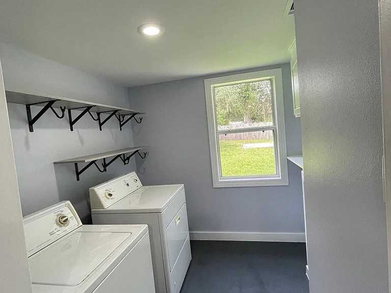 5369 Munson Hwy #1 - Photo 6 of 7