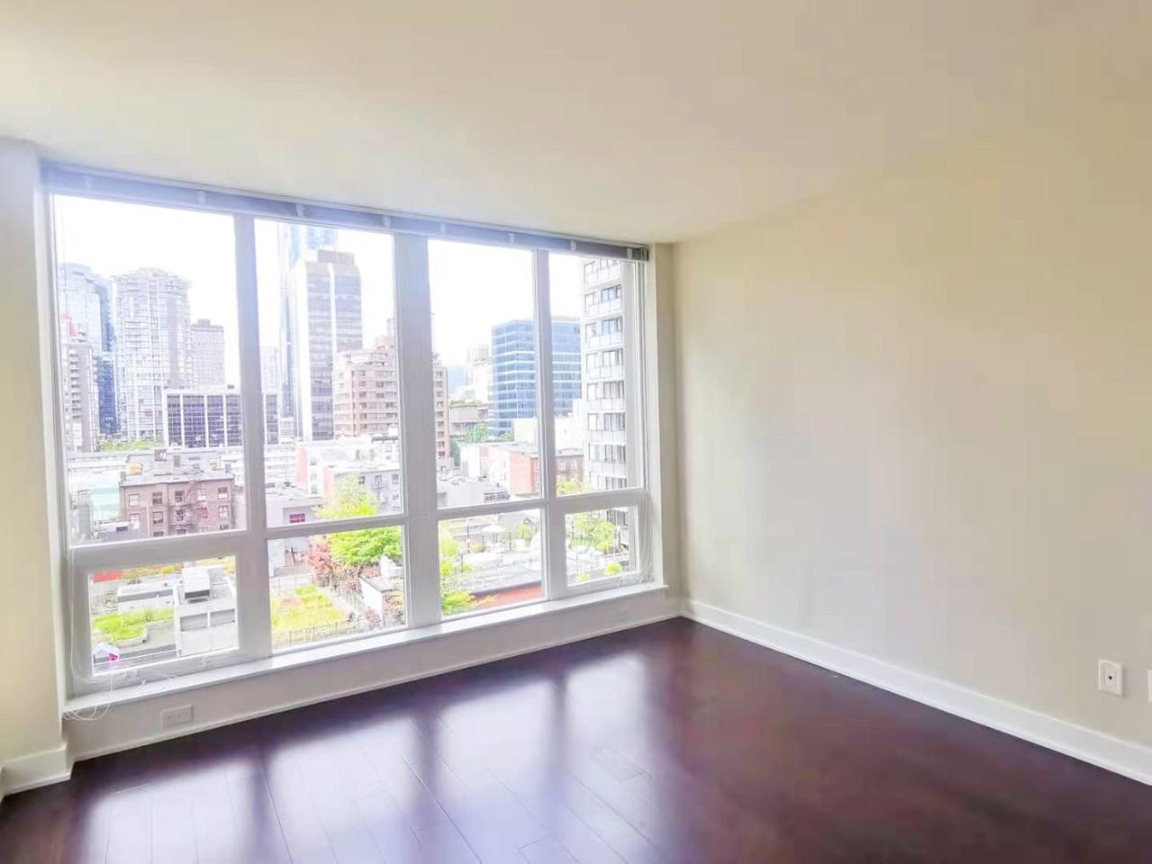 1055 Richards Street #1201 - Photo 5 of 21