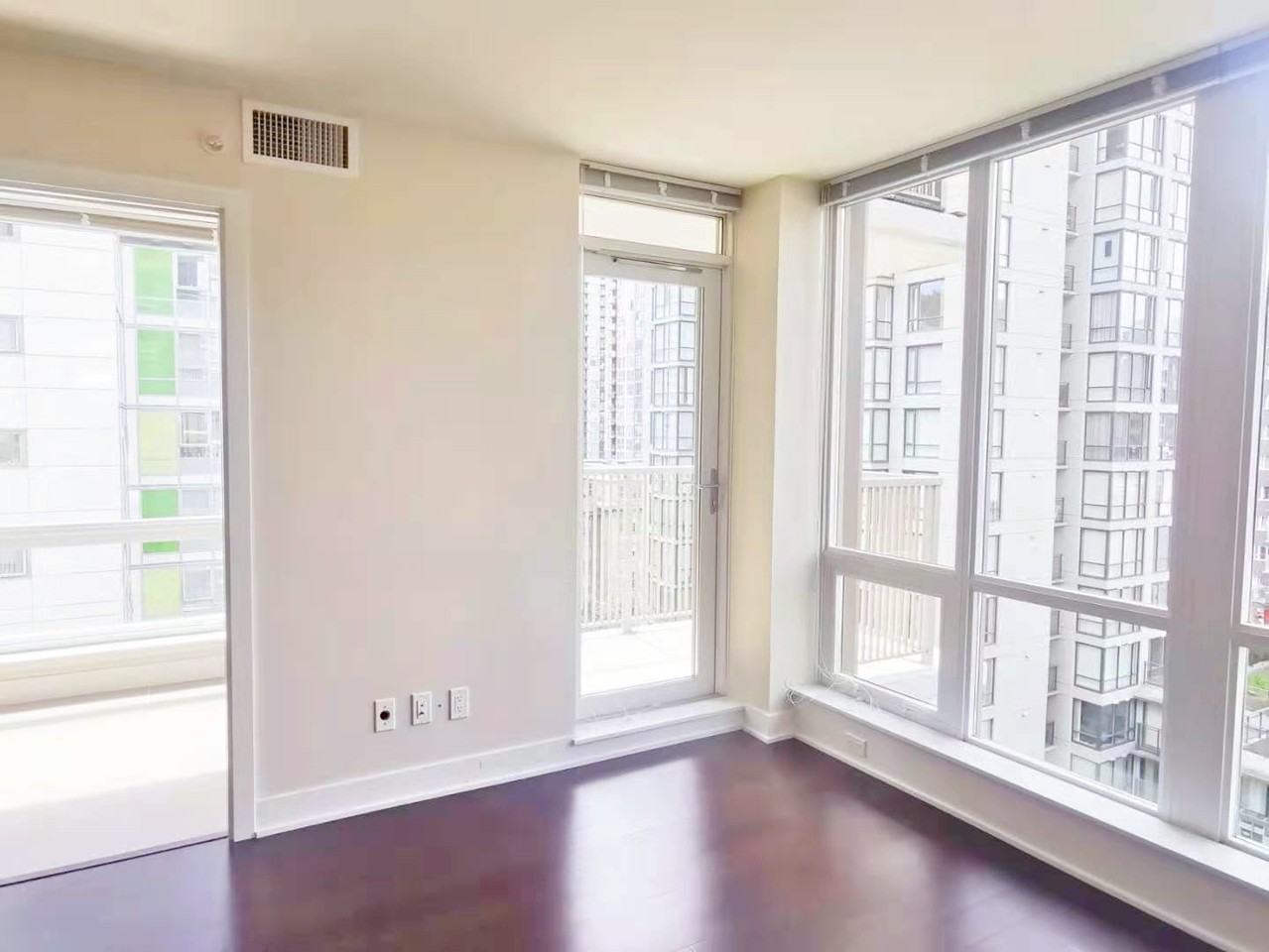 1055 Richards Street #1201 - Photo 6 of 21