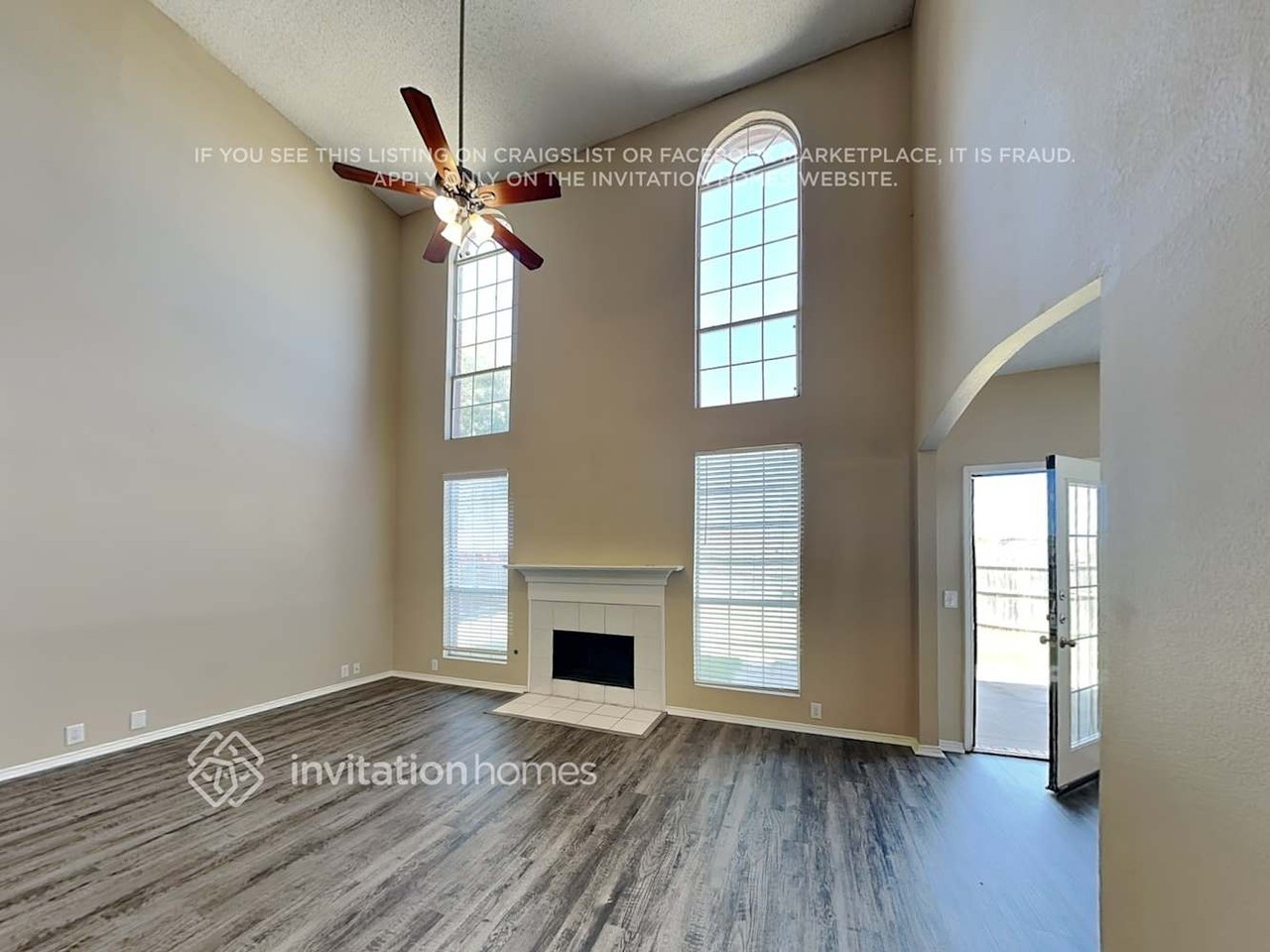 1700 Lansdale Dr - Photo 5 of 21