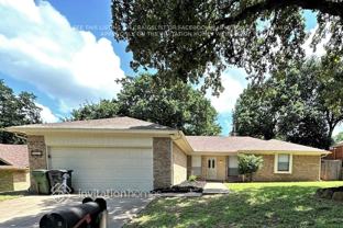 4510 Lone Oak Dr - Photo 1 of 1