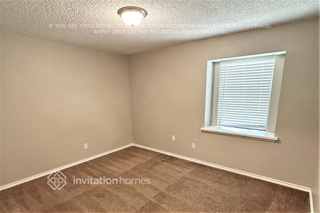 4510 Lone Oak Dr - Photo 7 of 14