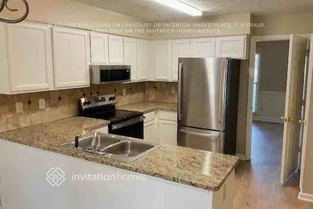 1166 Kings Arm Ct - Photo 4 of 16