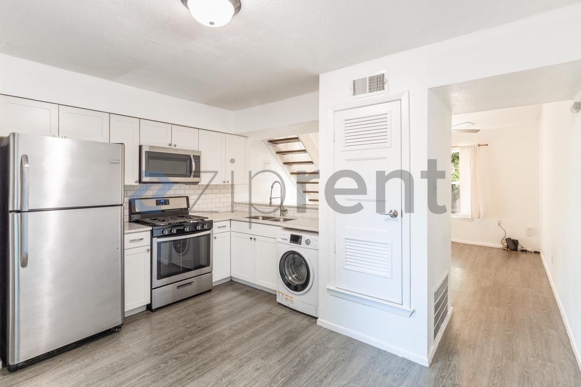 3450 Willowrun Dr #B - Photo 7 of 18