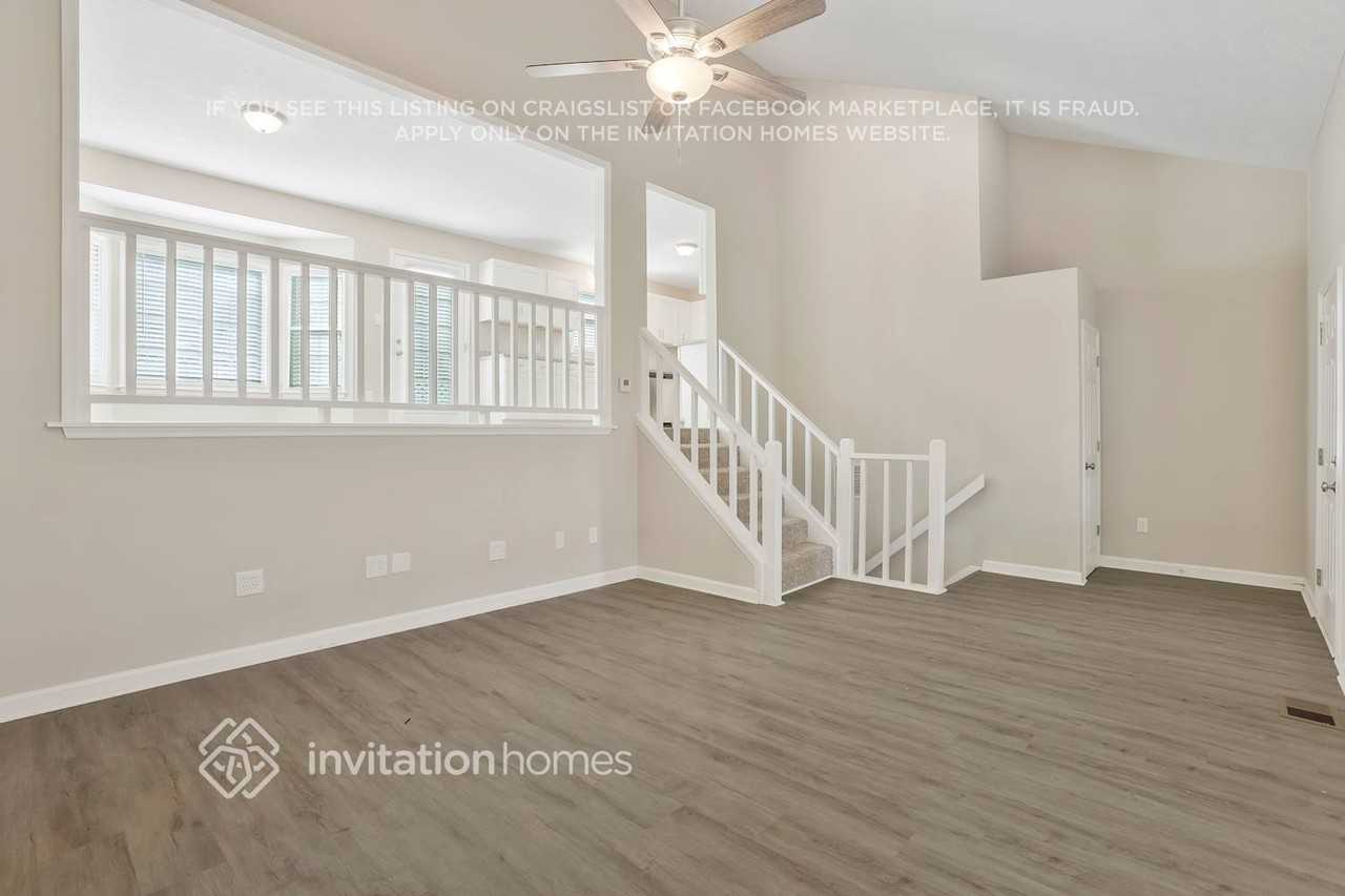 50 Guthrie Pl - Photo 6 of 26