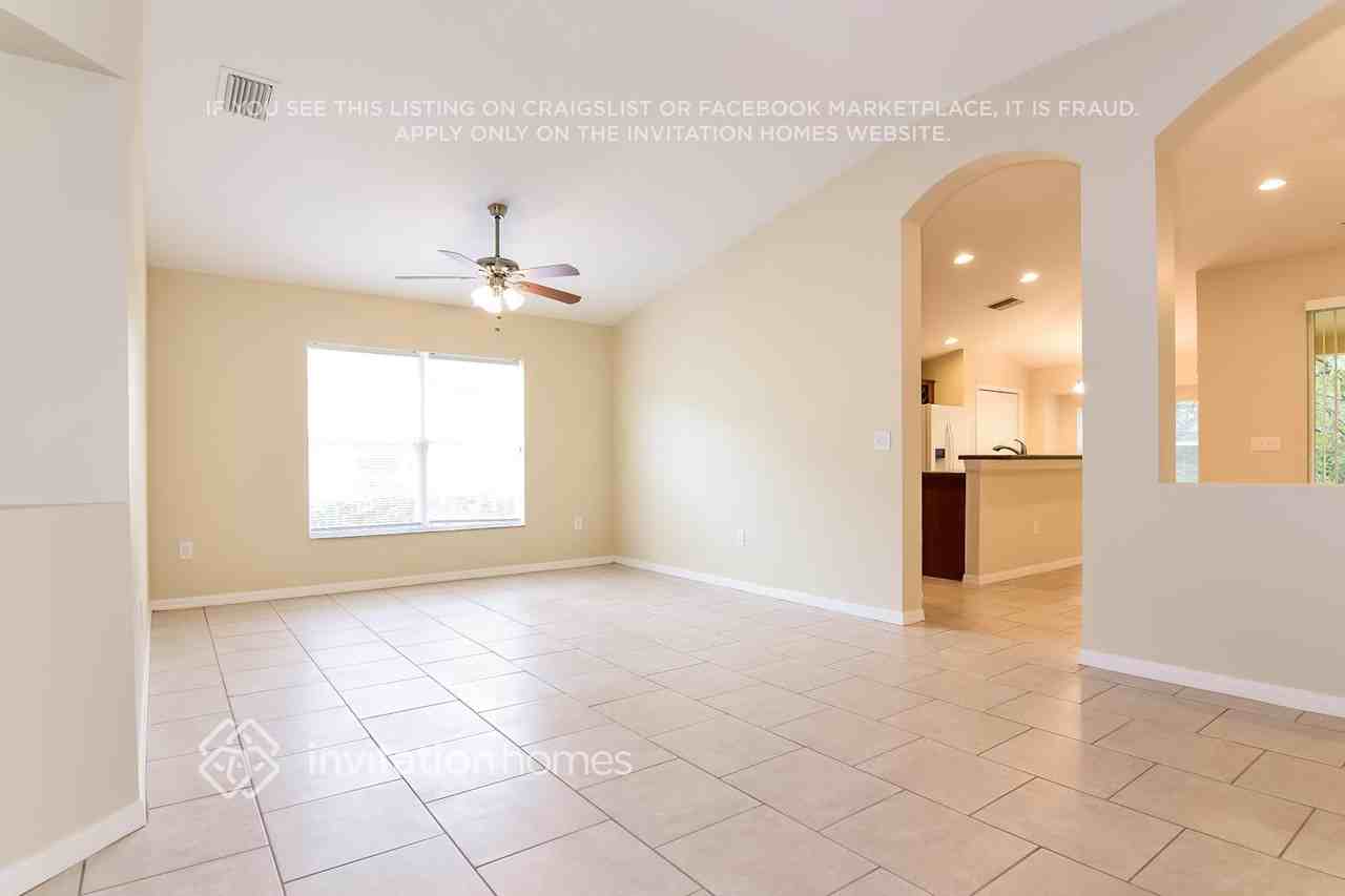 13037 Old Florida Cir - Photo 5 of 20