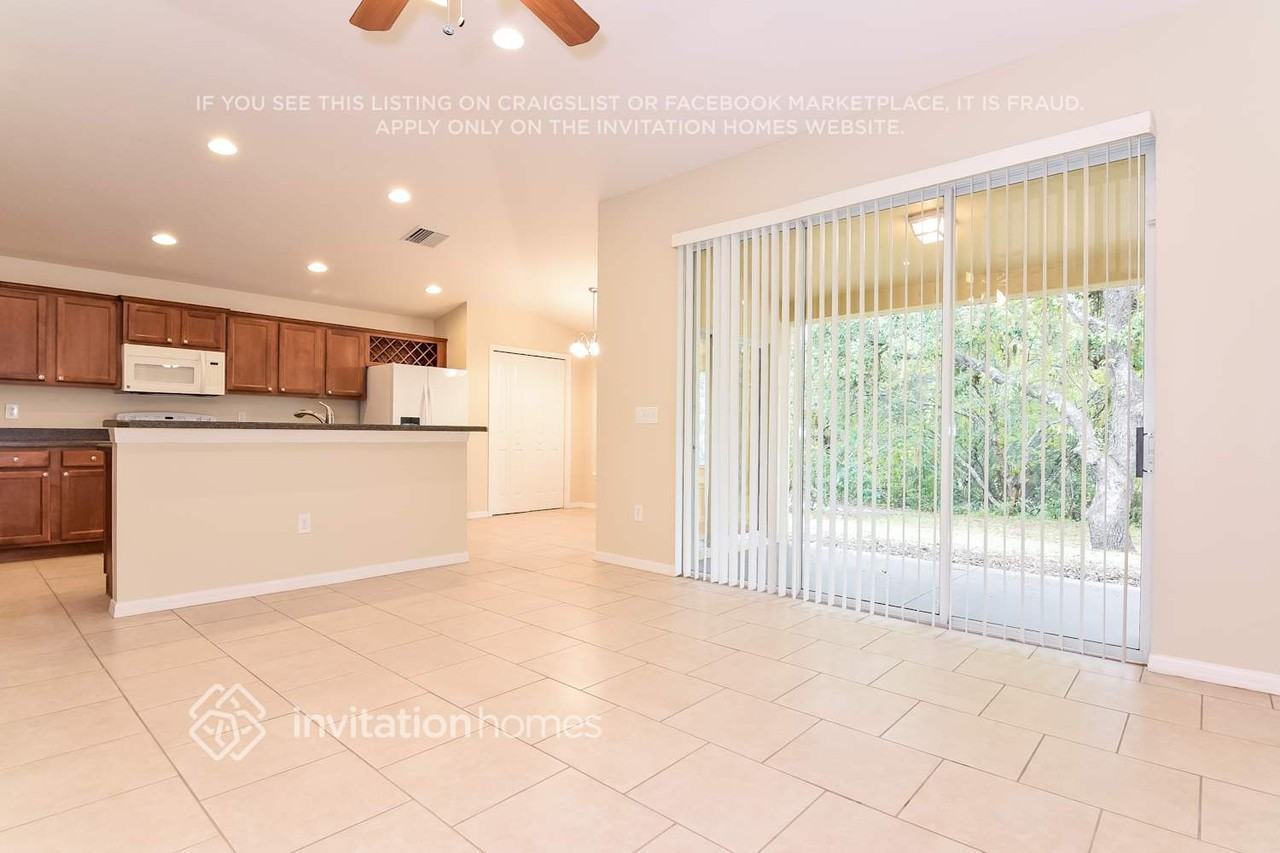 13037 Old Florida Cir - Photo 6 of 20