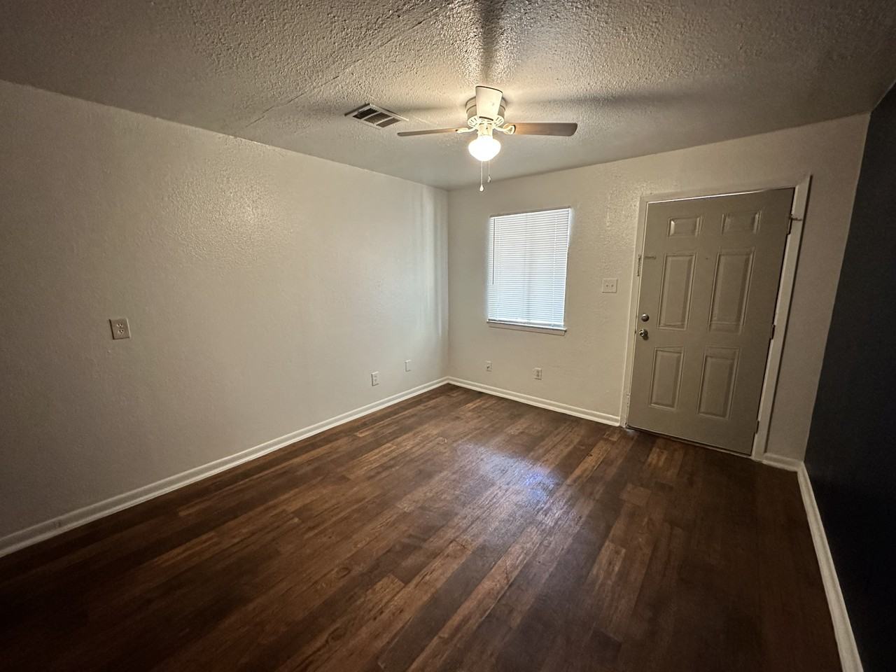 4009 Milton St #A - Photo 2 of 6