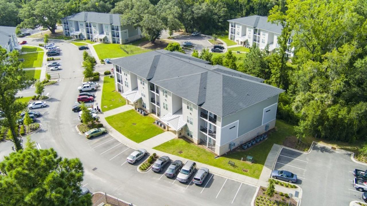 Richmond Place Luxury Apartments - Photo 7 of 50