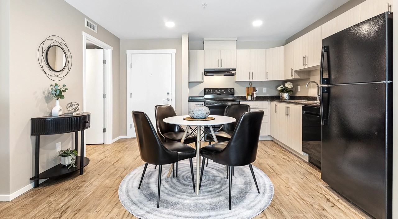 Rhythm Apartments - Photo 6 of 18