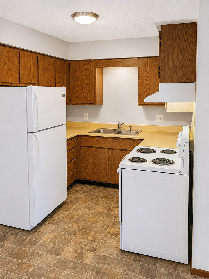 Miltona Apartments - Photo 4 of 18