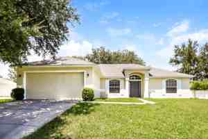 featured image of 2233 Lake Pointe Cir