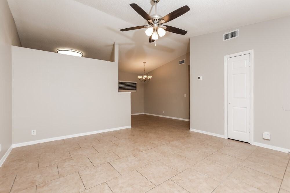 2822 Colfax St - Photo 3 of 16
