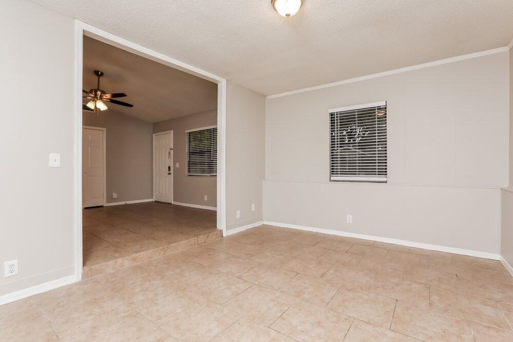 2822 Colfax St - Photo 5 of 16