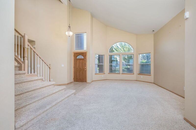 8812 W Rio Grande Ave - Photo 3 of 10