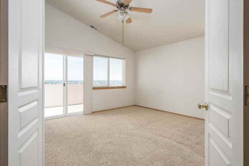 8812 W Rio Grande Ave - Photo 7 of 10