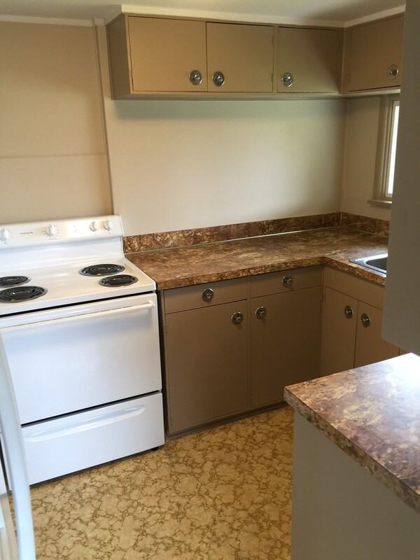 309 Robert Ave - Photo 5 of 12