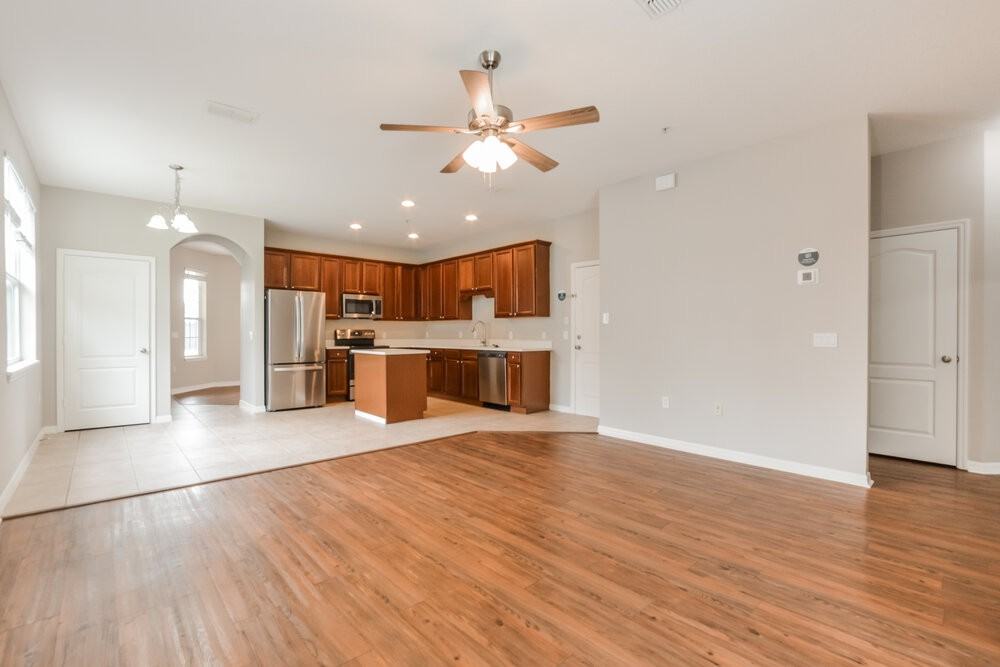 10469 Moss Rose Way - Photo 4 of 16