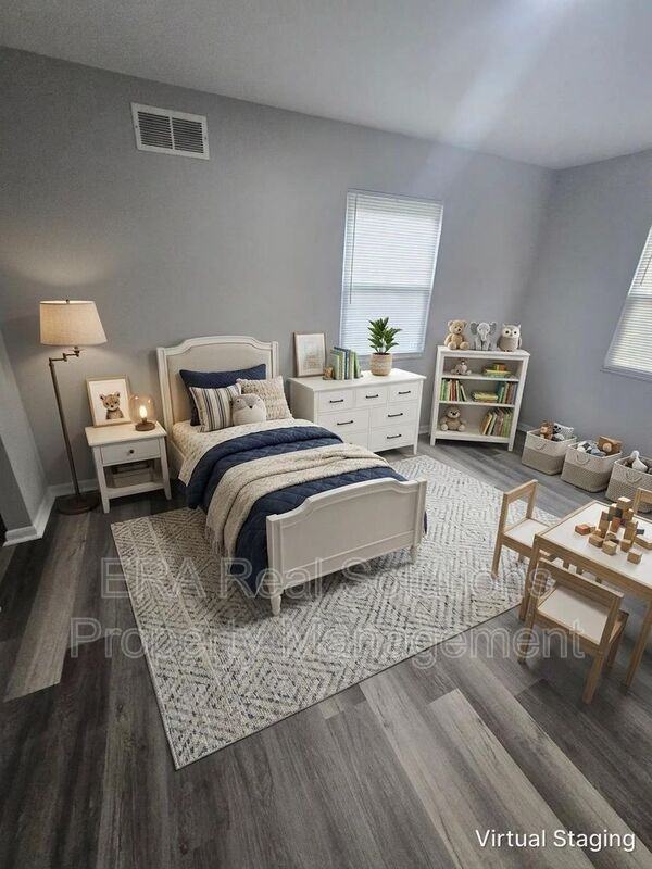 852 S Roys Ave - Photo 6 of 35