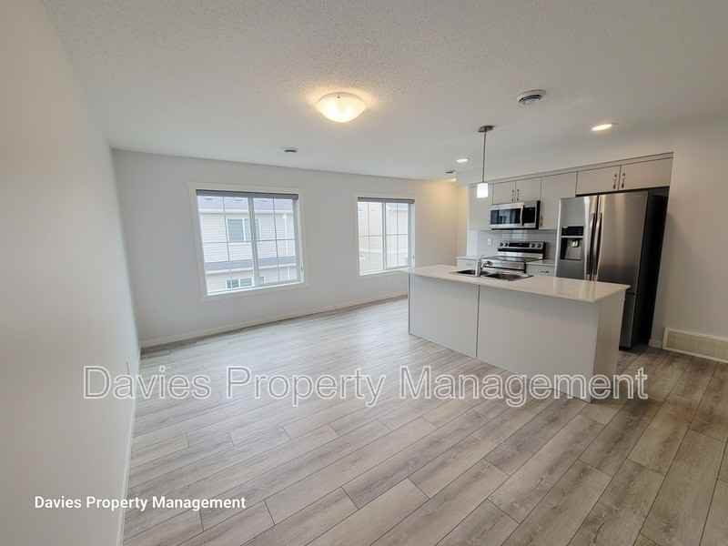 1110 Daniels Link Sw #31 - Photo 3 of 13