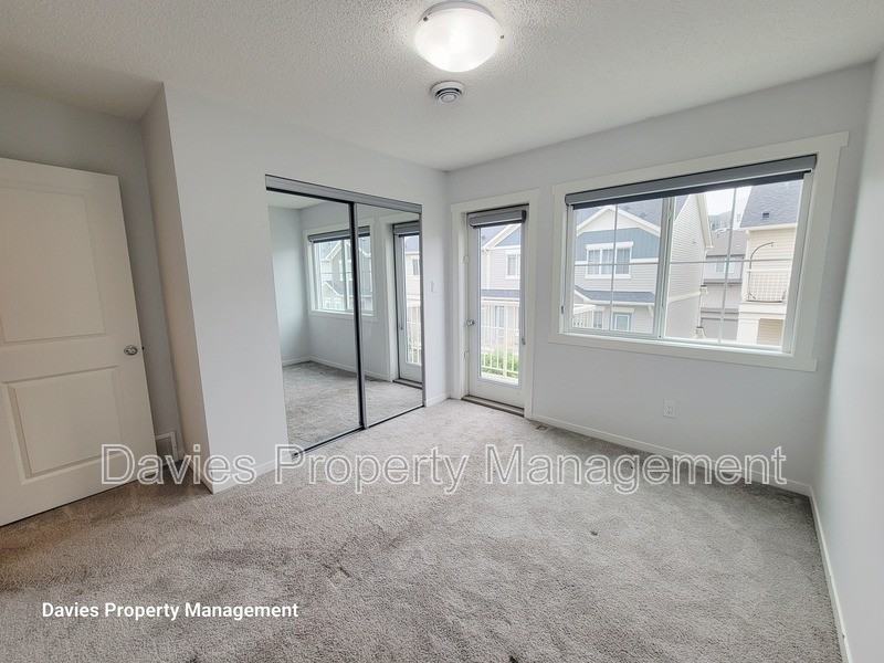 1110 Daniels Link Sw #31 - Photo 5 of 13