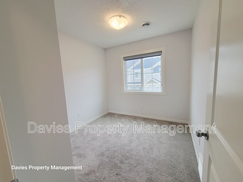 1110 Daniels Link Sw #31 - Photo 7 of 13