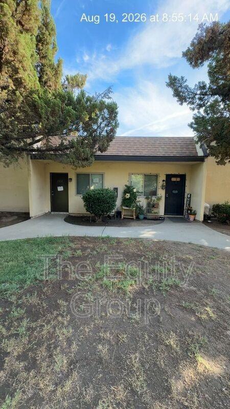 1322 W Elowin Ave - Photo 2 of 14