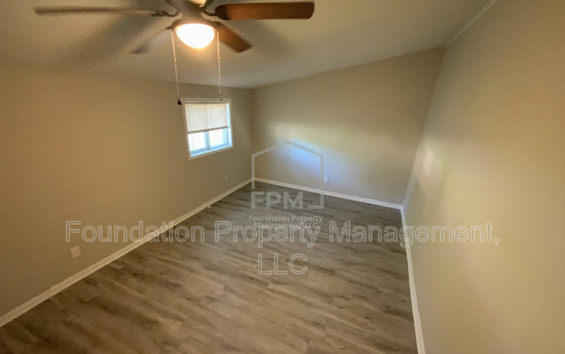 3840 Mccain Rd - Photo 6 of 11