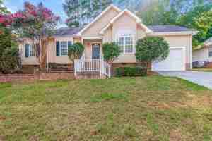 featured image of 616 Groveton Trl