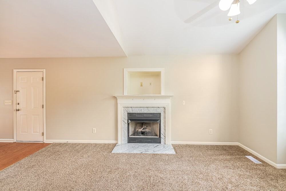 616 Groveton Trl - Photo 3 of 16