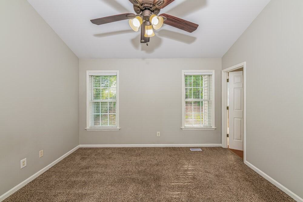 616 Groveton Trl - Photo 7 of 16