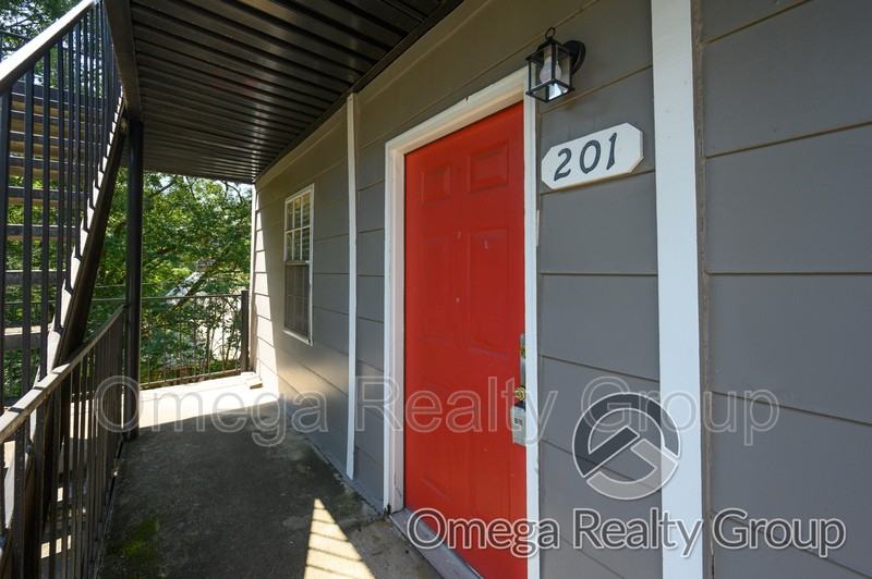 1708 13th Ct S #201 - Photo 5 of 24