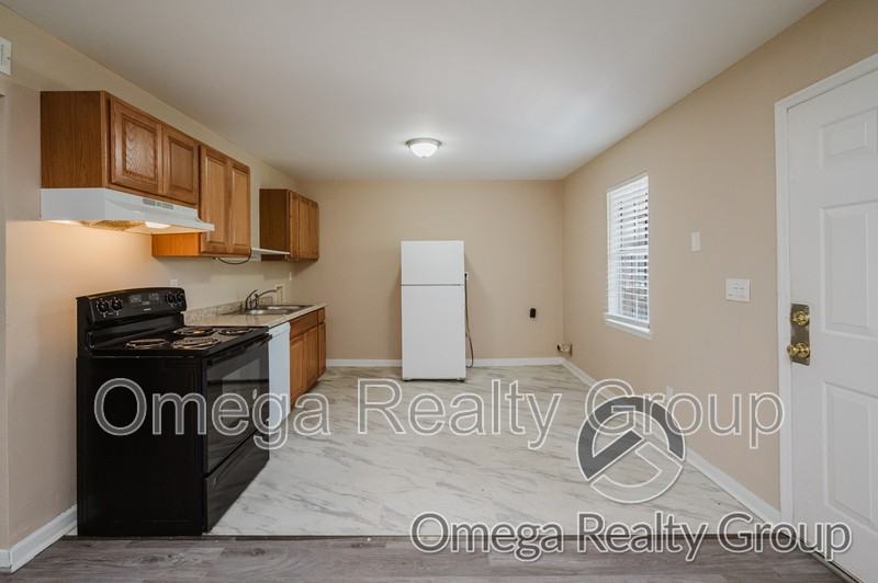 1708 13th Ct S #201 - Photo 7 of 24