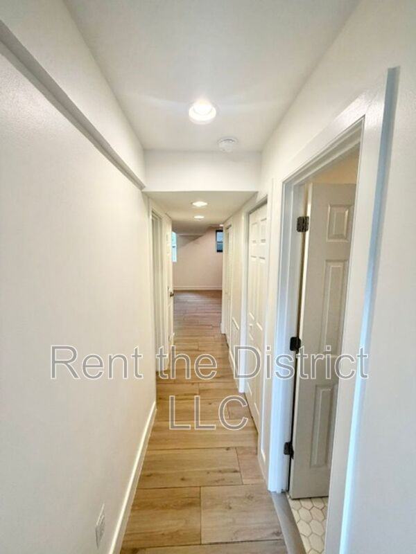 605B Kenyon St Nw - Photo 4 of 9