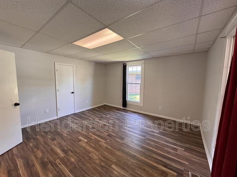 1022 5th St - Photo 6 of 11