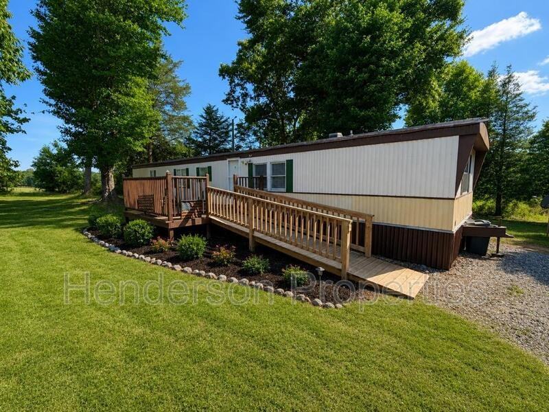733 Indian Hill Rd - Photo 2 of 23