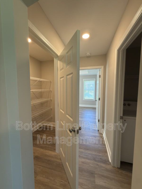 200 Alexander St - Photo 6 of 13