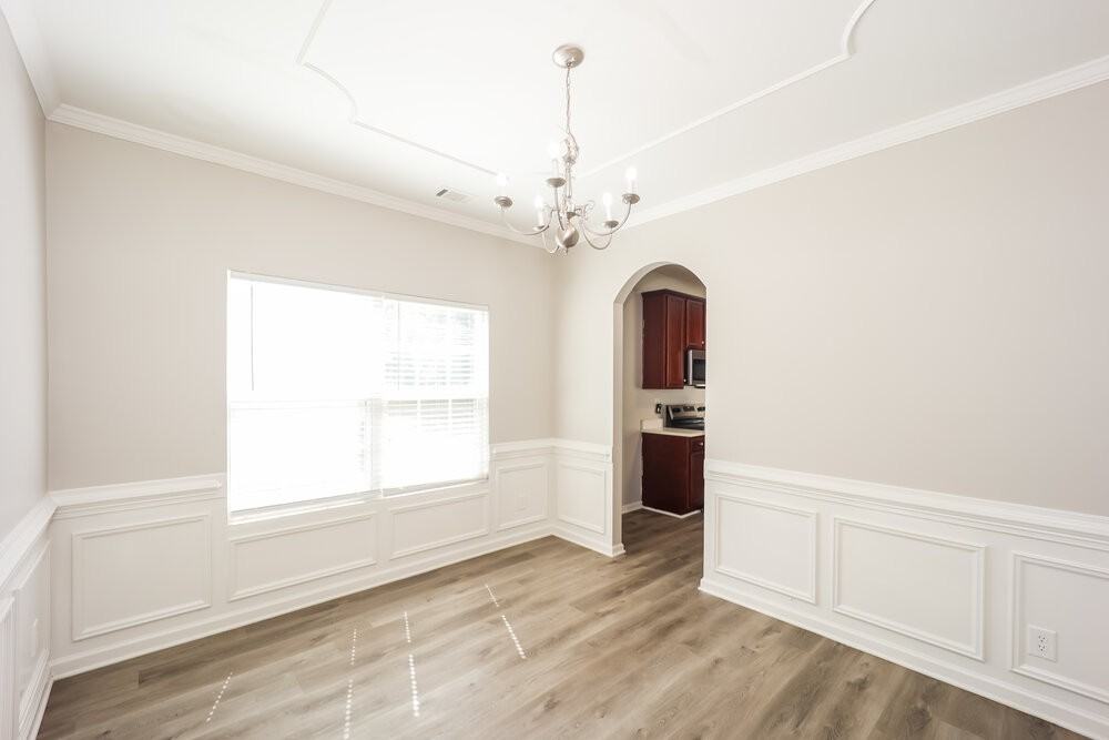5011 Upper Elm St - Photo 6 of 18
