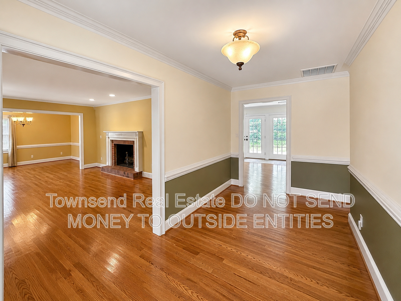 342 Devane St - Photo 3 of 32