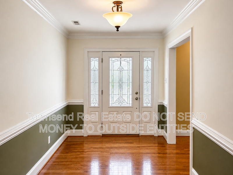 342 Devane St - Photo 4 of 32