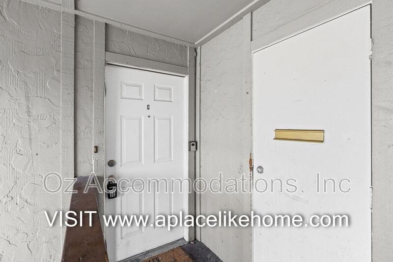 8201 Spring Valley Rd - Photo 2 of 29