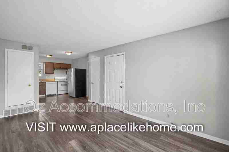 8201 Spring Valley Rd - Photo 5 of 29