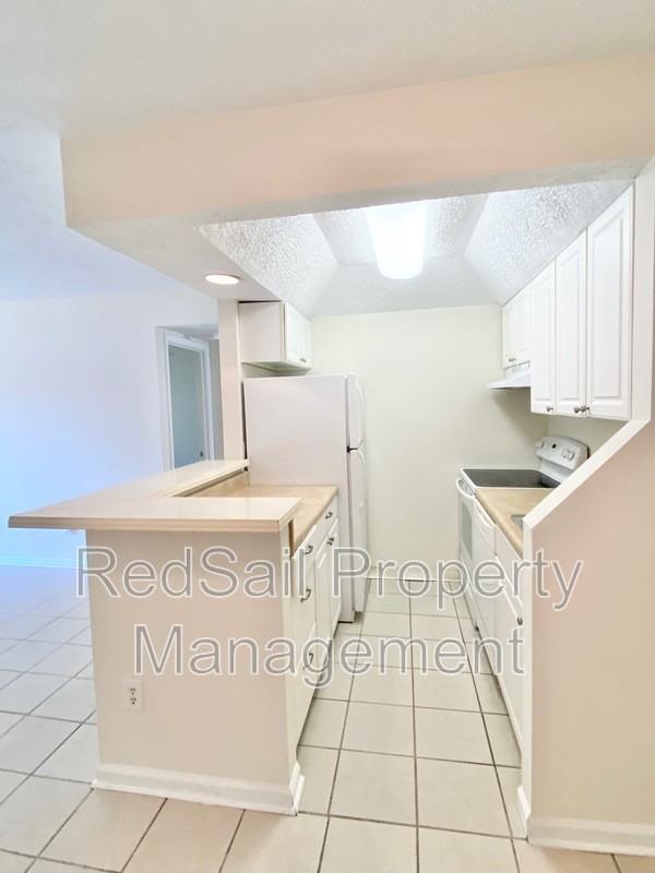 129 Haverford Ct - Photo 5 of 13