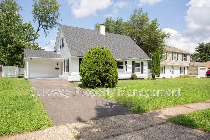 73 Somerset Dr - Photo 2 of 38