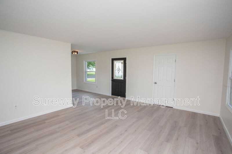 73 Somerset Dr - Photo 6 of 38